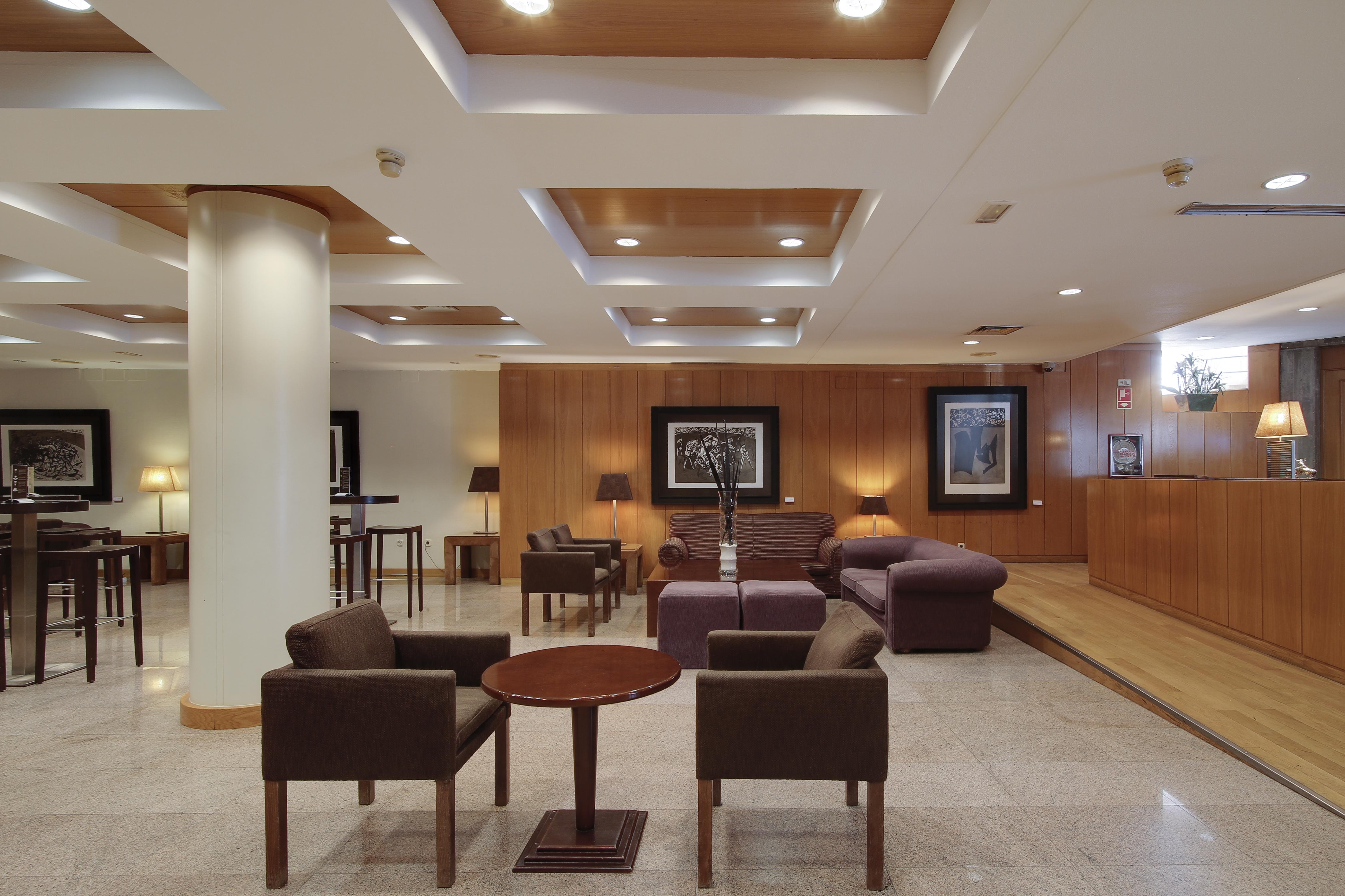 Rafaelhoteles Ventas (Adults Only) Мадрид Екстериор снимка