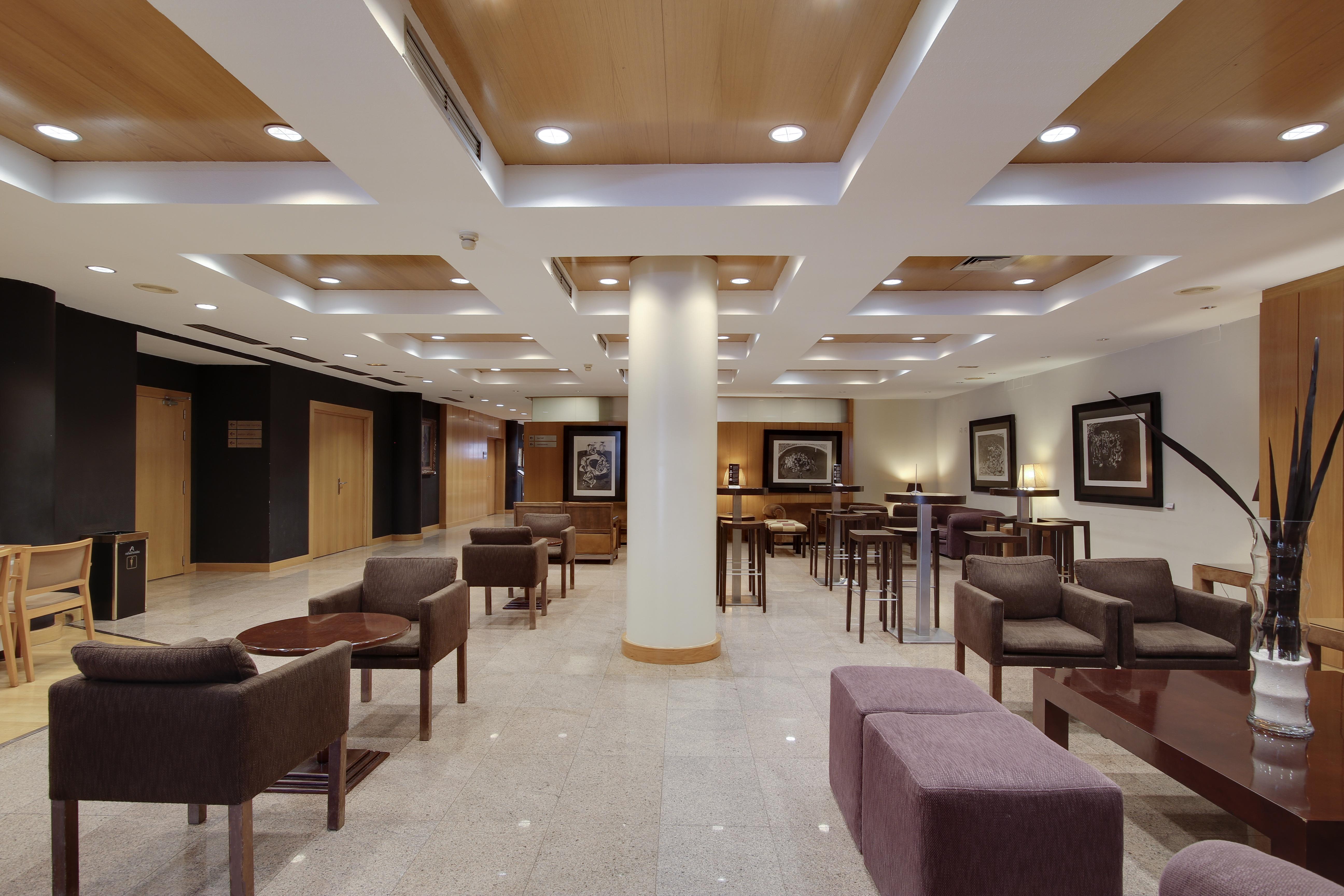 Rafaelhoteles Ventas (Adults Only) Мадрид Екстериор снимка