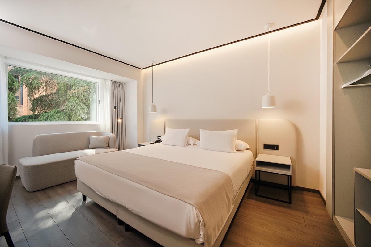 Rafaelhoteles Ventas (Adults Only) Мадрид Екстериор снимка