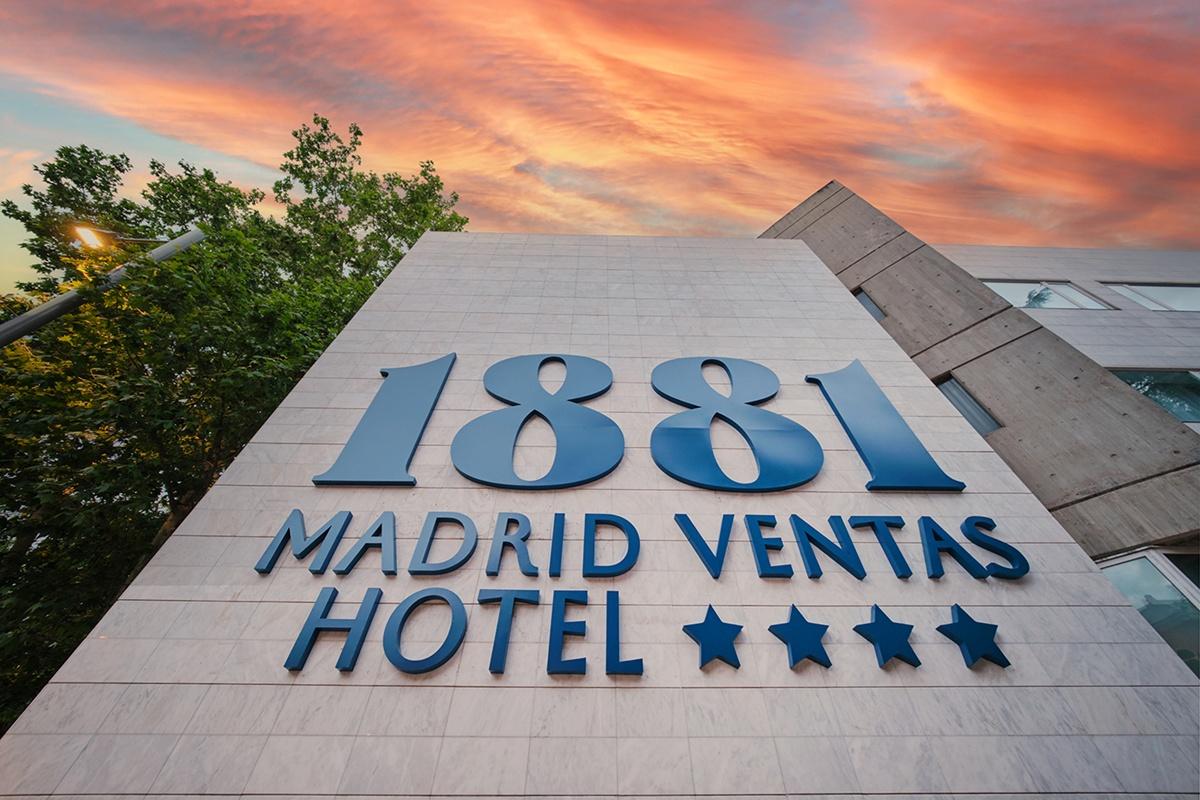 Rafaelhoteles Ventas (Adults Only) Мадрид Екстериор снимка